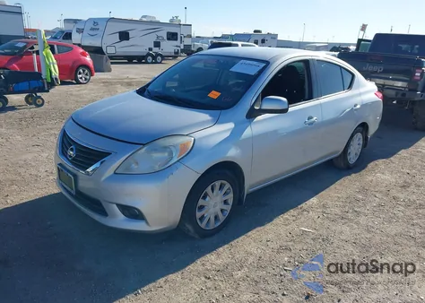 2012 Nissan Versa 1.6 Sv z USA, uszkodzony, nr VIN 3N1CN7AP5CL881503